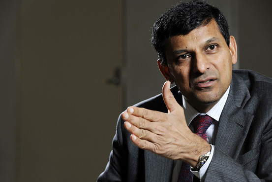 dontfallintrapofschoolsgivinguselesscertificates:raghuramrajan